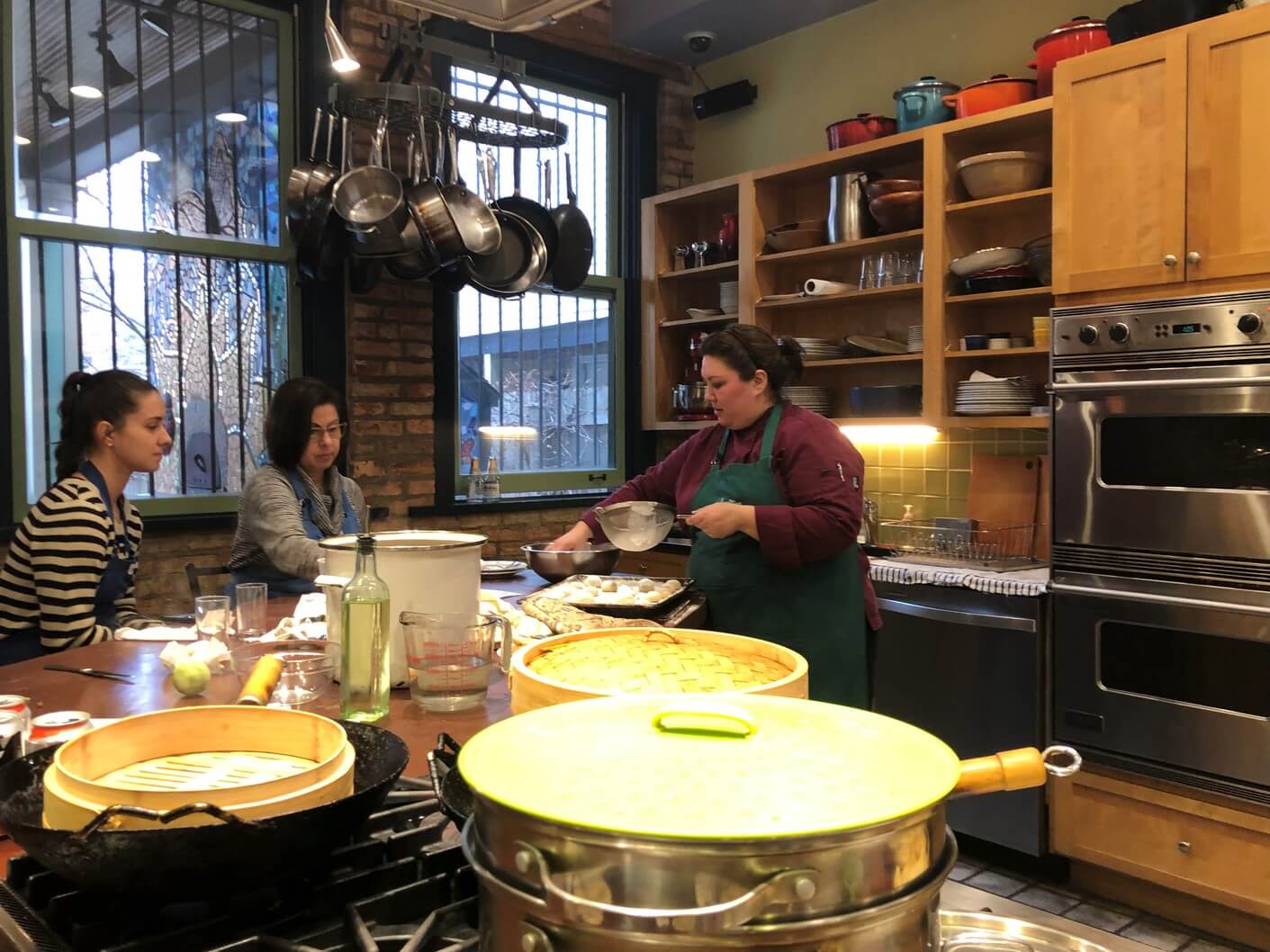 Date_night_cooking_class_at_wooden_spoon_andersonville_chicago